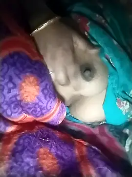 Snapshot of saloni19881 chatting on 02.25.26 saloni19881 online show from 02.25.26