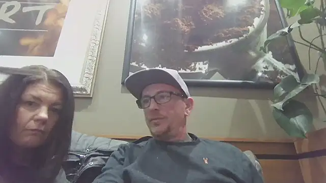 Snapshot of 420Curvybabe chatting on 12.08.24 420Curvybabe online show from 12.08.24