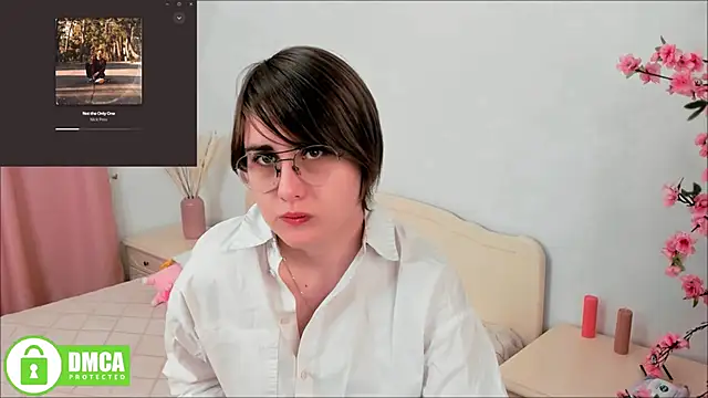 Snapshot of Funny_bunnyy chatting on 12.19.24 Funny bunnyy online show from 12.19.24