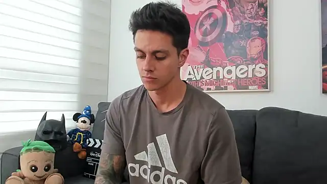 Snapshot of JeanBroc chatting on 04.28.26 JeanBroc online show from 04.28.26
