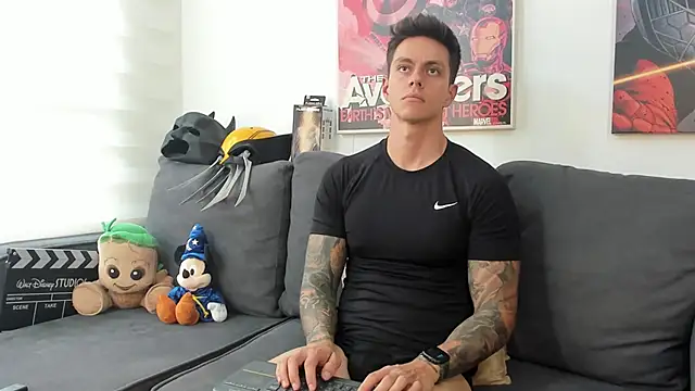 Snapshot of JeanBroc chatting on 05.18.26 JeanBroc online show from 05.18.26