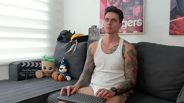 Snapshot of JeanBroc chatting on 05.19.26 JeanBroc online show from 05.19.26