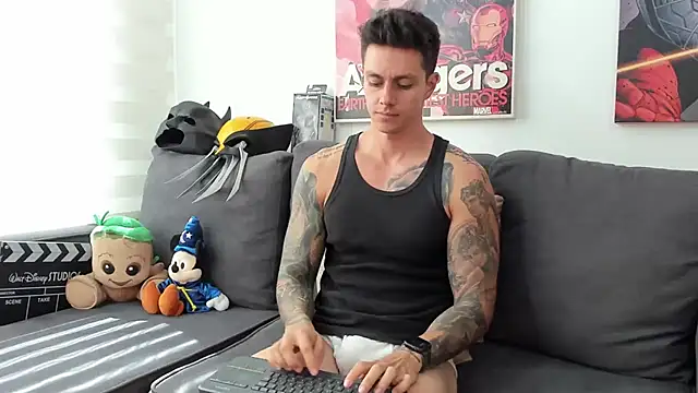 Snapshot of JeanBroc chatting on 06.14.26 JeanBroc online show from 06.14.26