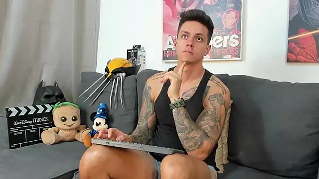 Snapshot of JeanBroc chatting on 06.26.26 JeanBroc online show from 06.26.26