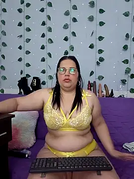 Snapshot of kiara_scottt chatting on 02.11.26 kiara scottt online show from 02.11.26