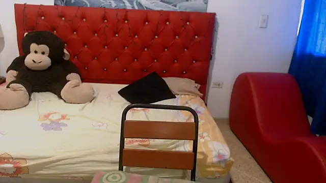 Snapshot of angel_barbie_1 chatting on 01.16.25 angel barbie 1 online show from 01.16.25