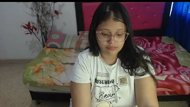 Snapshot of angel_barbie_1 chatting on 09.09.25 angel barbie 1 online show from 09.09.25