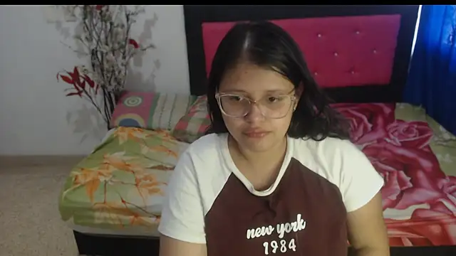 Snapshot of angel_barbie_1 chatting on 09.10.25 angel barbie 1 online show from 09.10.25