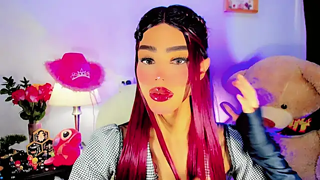 Snapshot of dollswit01 chatting on 02.16.25 dollswit01 online show from 02.16.25