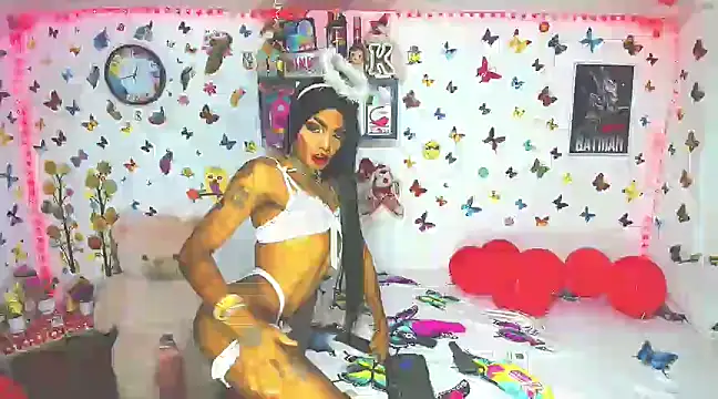 Snapshot of marianaoficial249701 chatting on 02.24.25 marianaoficial249701 online show from 02.24.25