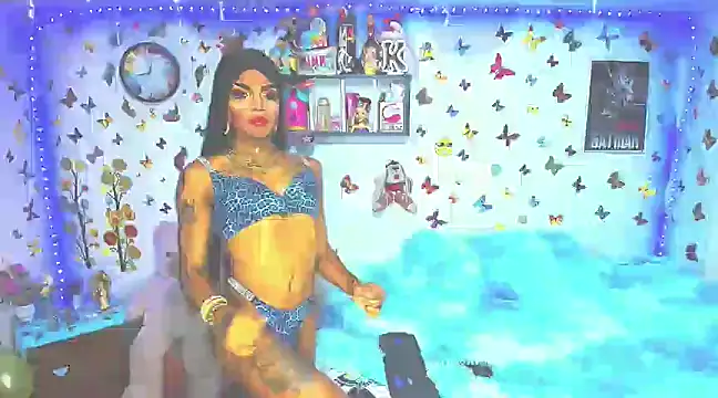 Snapshot of marianaoficial249701 chatting on 03.19.25 marianaoficial249701 online show from 03.19.25