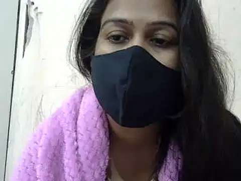 Snapshot of CUET-INDIA chatting on 01.18.25 CUET-INDIA online show from 01.18.25