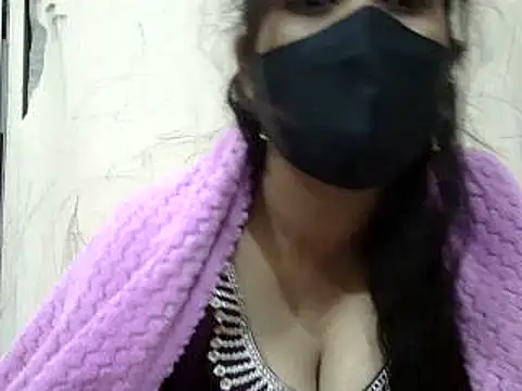 Snapshot of CUET-INDIA chatting on 01.20.25 CUET-INDIA online show from 01.20.25