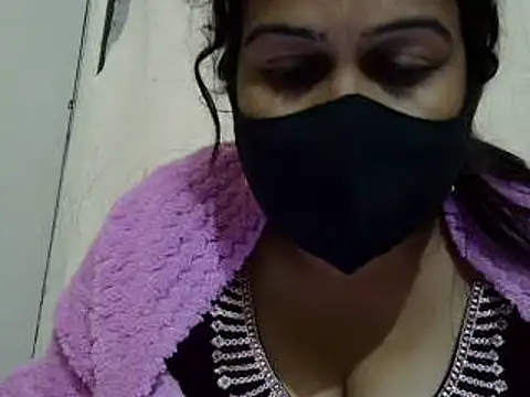 Snapshot of CUET-INDIA chatting on 01.20.25 CUET-INDIA online show from 01.20.25