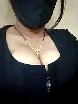 Snapshot of CUET-INDIA chatting on 01.29.25 CUET-INDIA online show from 01.29.25