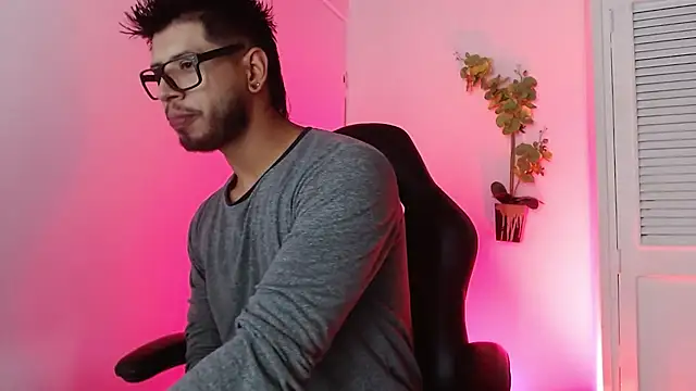 Colby brown03 online show from 10.24.25