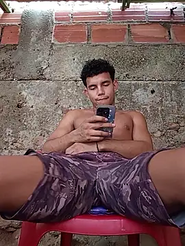 Snapshot of alex_candela chatting on 02.07.26 alex candela online show from 02.07.26