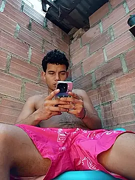 Snapshot of alex_candela chatting on 02.15.26 alex candela online show from 02.15.26