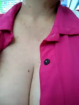 Snapshot of sussy_185 chatting on 02.20.25 sussy 185 online show from 02.20.25