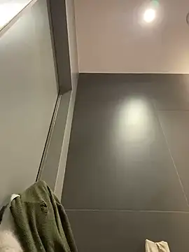 SuzieMurray online show from 12.25.24