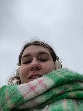 SuzieMurray online show from 03.13.25