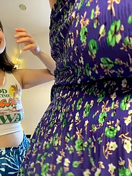 SuzieMurray online show from 11.04.25