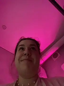 SuzieMurray online show from 11.15.25