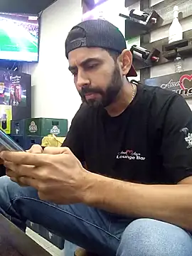 Snapshot of Alsaud1106 chatting on 12.04.24 Alsaud1106 online show from 12.04.24