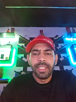 Snapshot of Alsaud1106 chatting on 03.14.25 Alsaud1106 online show from 03.14.25