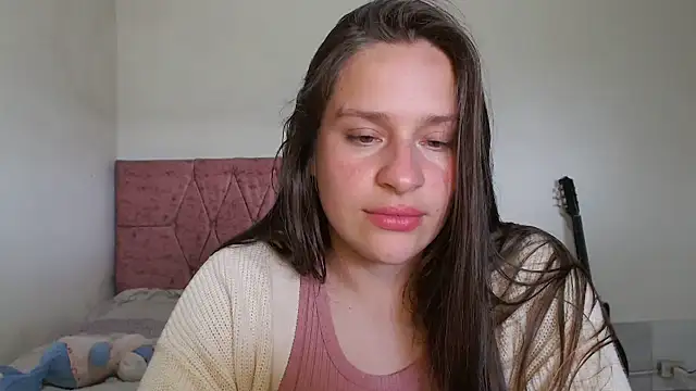 Snapshot of Serenity chatting on 07.19.26 Serenity online show from 07.19.26