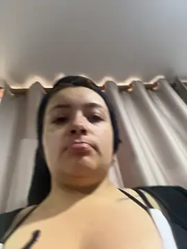 Snapshot of Tatiana_O chatting on 05.28.26 Tatiana O online show from 05.28.26