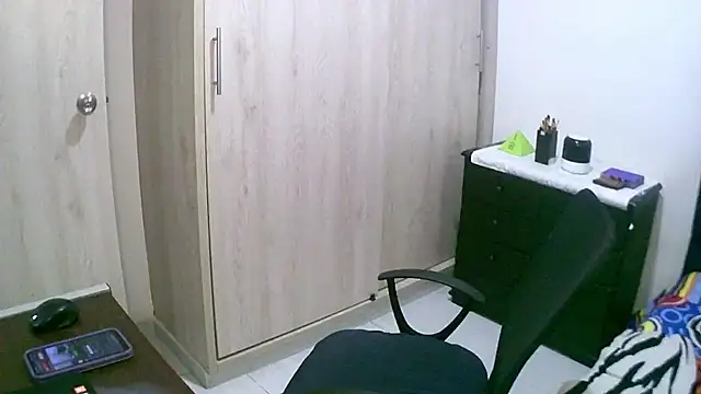 Snapshot of sexy_diamante_ chatting on 09.29.25 sexy diamante online show from 09.29.25