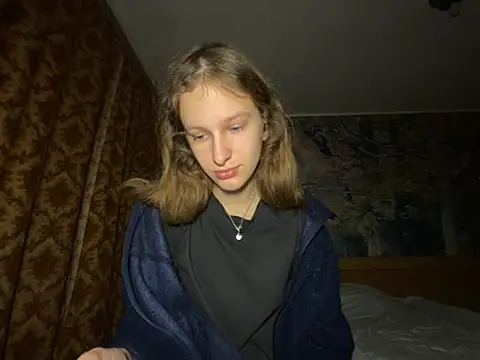 Eva Angel3 online show from 10.27.25