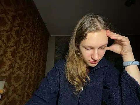 Eva Angel3 online show from 12.17.25