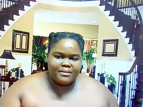 Snapshot of EbonyHotBuns chatting on 02.23.25 EbonyHotBuns online show from 02.23.25