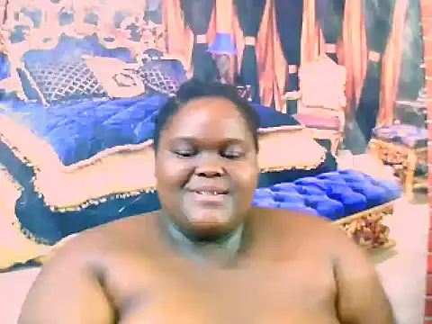 Snapshot of EbonyHotBuns chatting on 03.09.25 EbonyHotBuns online show from 03.09.25
