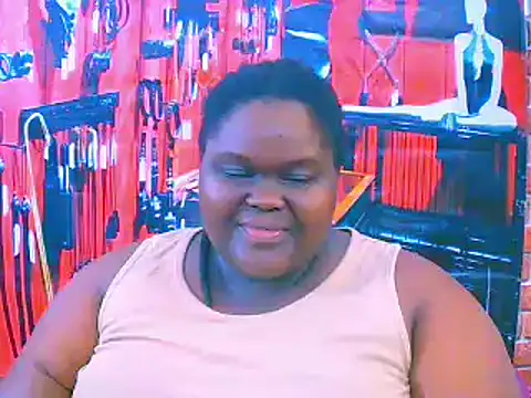 Snapshot of EbonyHotBuns chatting on 10.27.25 EbonyHotBuns online show from 10.27.25