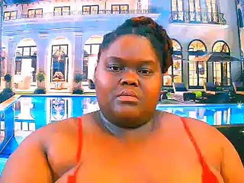 Snapshot of EbonyHotBuns chatting on 01.31.26 EbonyHotBuns online show from 01.31.26