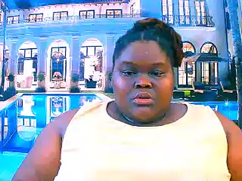 Snapshot of EbonyHotBuns chatting on 02.06.26 EbonyHotBuns online show from 02.06.26