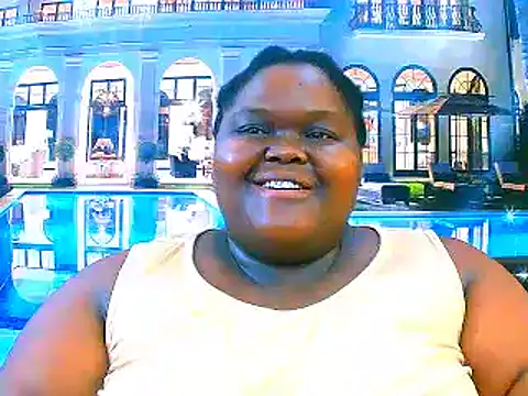 Snapshot of EbonyHotBuns chatting on 02.24.26 EbonyHotBuns online show from 02.24.26