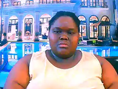 Snapshot of EbonyHotBuns chatting on 02.25.26 EbonyHotBuns online show from 02.25.26