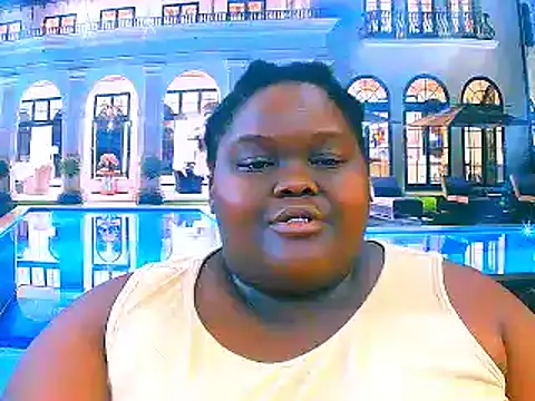 Snapshot of EbonyHotBuns chatting on 02.26.26 EbonyHotBuns online show from 02.26.26