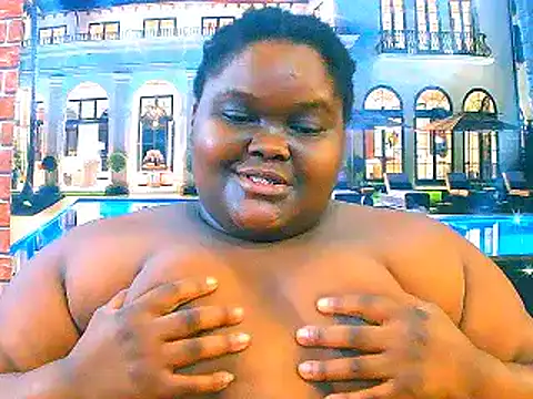 Snapshot of EbonyHotBuns chatting on 03.07.26 EbonyHotBuns online show from 03.07.26