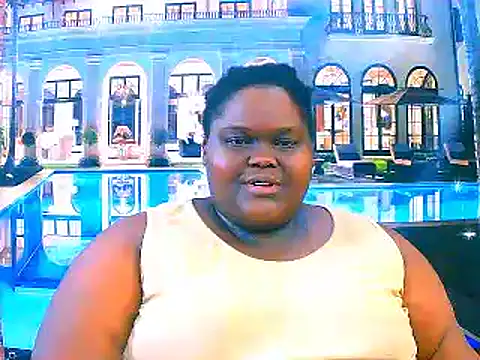 Snapshot of EbonyHotBuns chatting on 03.14.26 EbonyHotBuns online show from 03.14.26