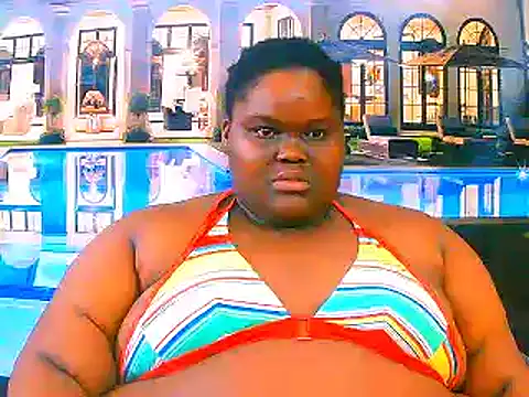 Snapshot of EbonyHotBuns chatting on 03.16.26 EbonyHotBuns online show from 03.16.26