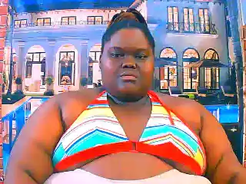 Snapshot of EbonyHotBuns chatting on 04.10.26 EbonyHotBuns online show from 04.10.26