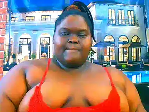 Snapshot of EbonyHotBuns chatting on 04.11.26 EbonyHotBuns online show from 04.11.26