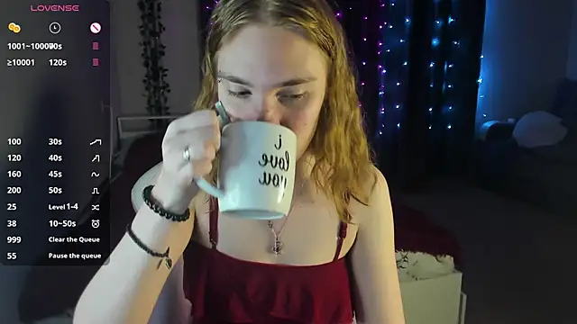 ReddHotPipper online show from 02.14.25