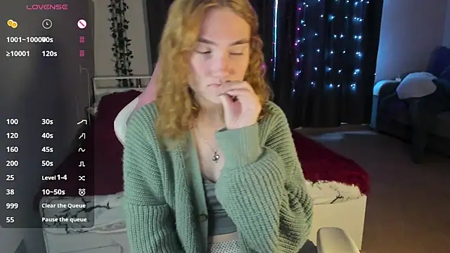 ReddHotPipper online show from 03.12.25