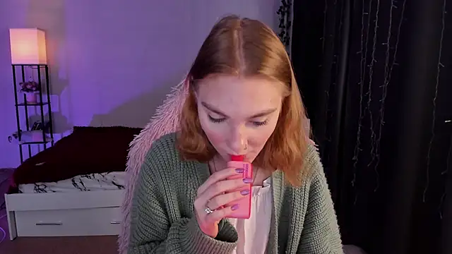 ReddHotPipper online show from 10.22.25